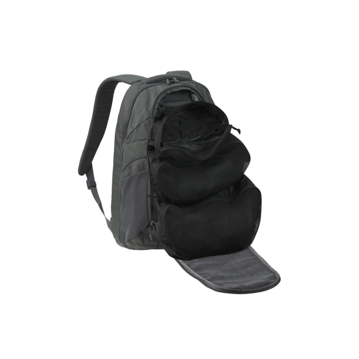 ZAINO_Traveler_Backpack_-_BLACK__1713050063_5.png ZAINO_Traveler_Backpack_-_BLACK__1713050063_5.png