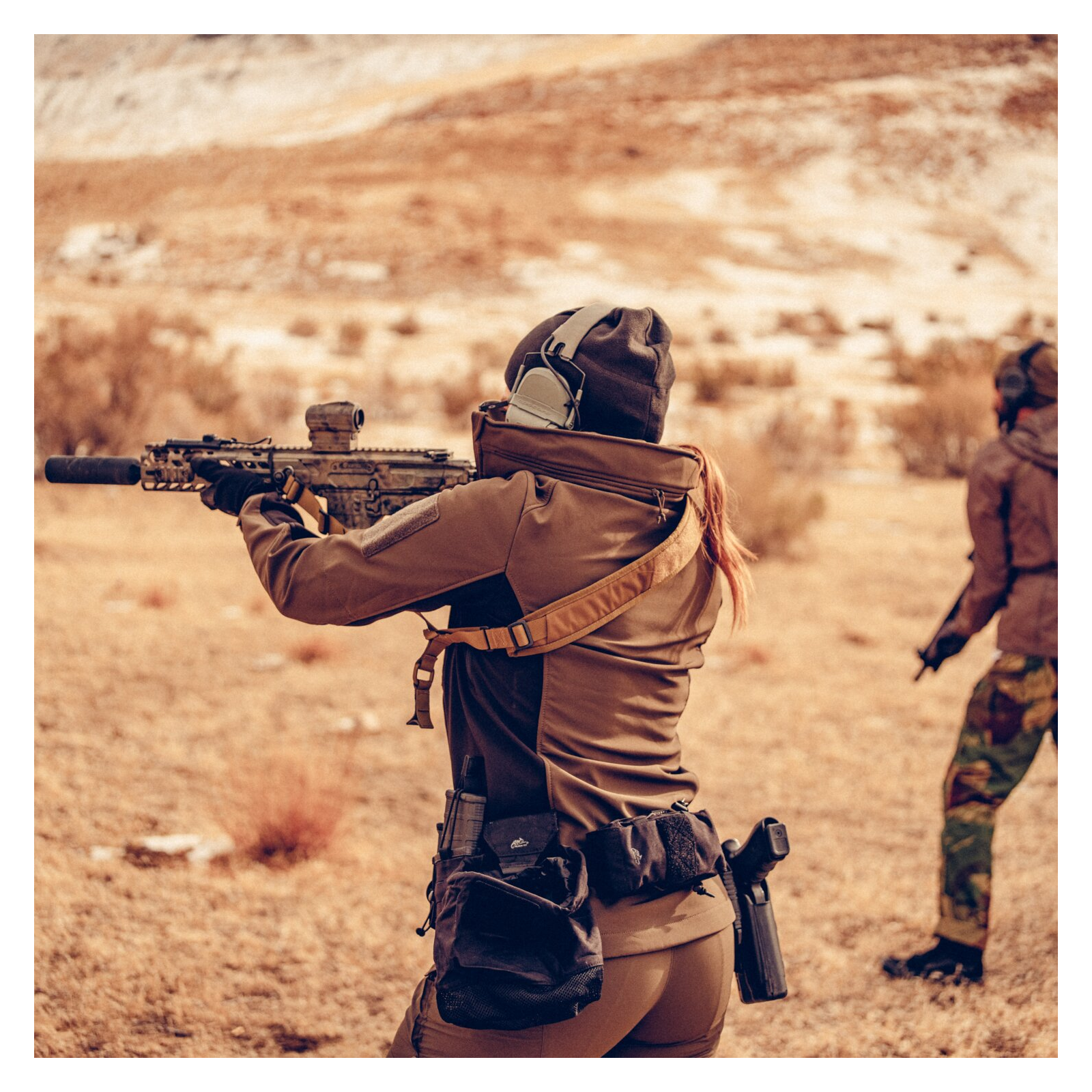 GIACCA_Donna_SOFTSHELL_-_GUNFIGH_1741200302_2.png